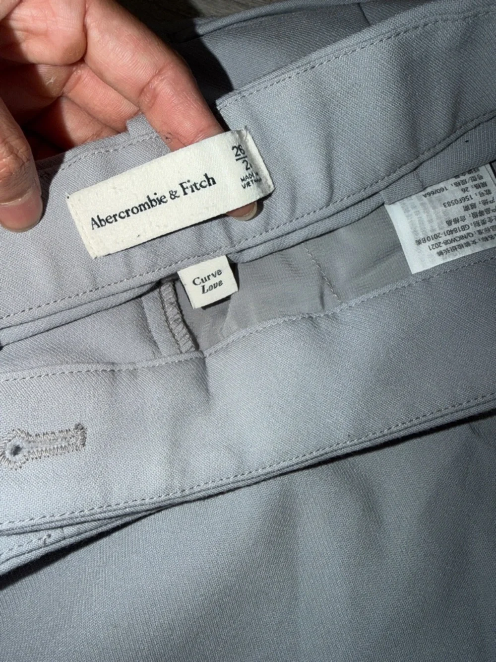 Abercrombie & Fitch Light blue gray sloane - Picture 2 of 4